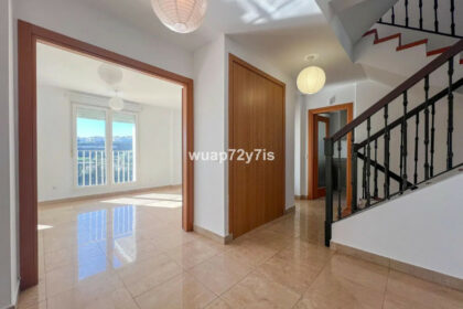 c4fe99ec8d2668fa1115e170c1be7f89 - 31