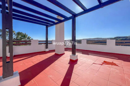 c4fe99ec8d2668fa1115e170c1be7f89 - 35