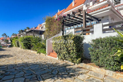 c4fe99ec8d2668fa1115e170c1be7f89 - 40