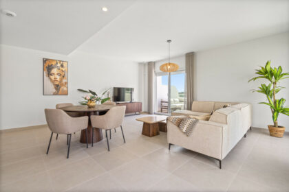 c572685b96cf925c52fc731c9bc74671 - 17