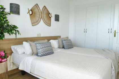 c5bda901f5e02a663df1d1cc9ab474e4 - 14