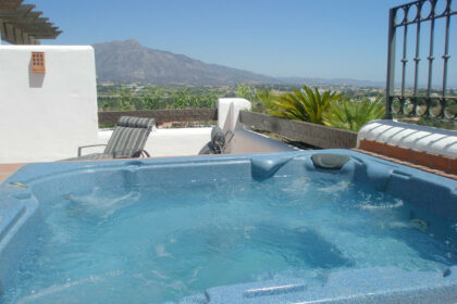 c5e6b8a736f072a337001820259cf5ab - 25