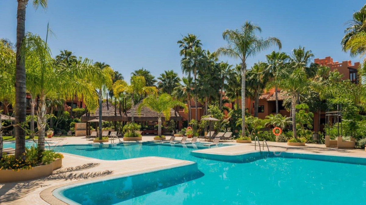 c6c23be98d969230fdd62e722c41904e - 6