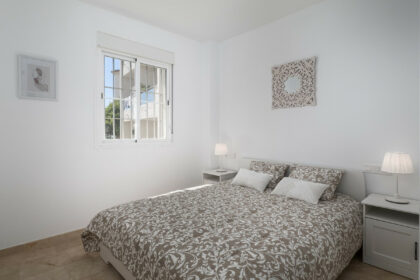 c6f6052861a0ec4d2f389cba67ad59d6 - 13