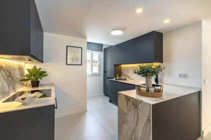 c7a92acd3fc1f33a0cfd7c64d72245fc - 12