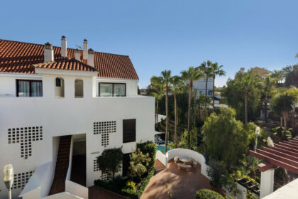 c80166c1b7280cc9968686a99d97b9dc - 3