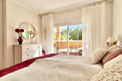 c81f517dbb2f0ecebd8ec2fd6c727ab7 - 3