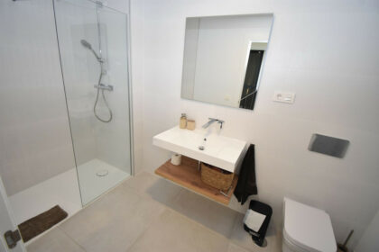 c8ed4e79b4a7fbf7532e69df3e546b21 - 17