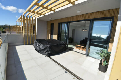 c8ed4e79b4a7fbf7532e69df3e546b21 - 2