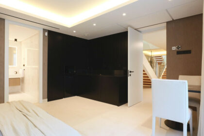 c90842b119c8905887223c4b3d0a43e4 - 52