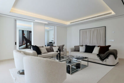 c90842b119c8905887223c4b3d0a43e4 - 76