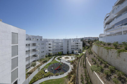 c92d2f8e7163141b0cd29e021455499c - 35