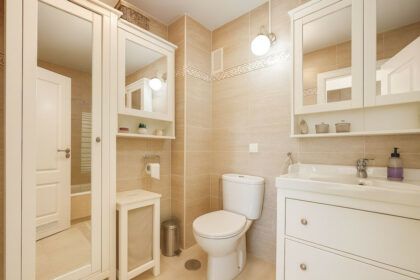 ca6167577b4db5e9d7aebb8aa72d03b1 - 15