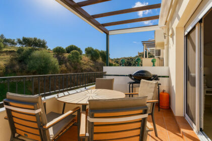 ca6167577b4db5e9d7aebb8aa72d03b1 - 22