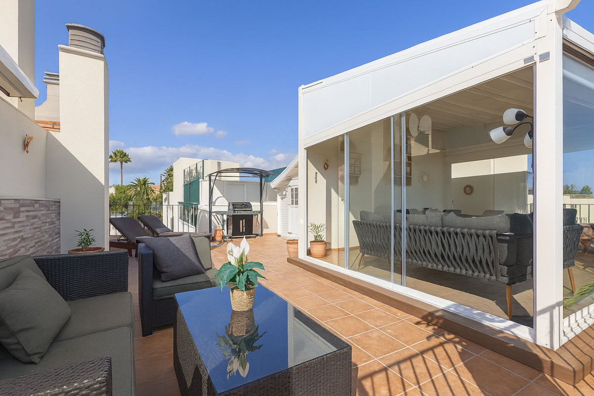 ca6167577b4db5e9d7aebb8aa72d03b1 - 30