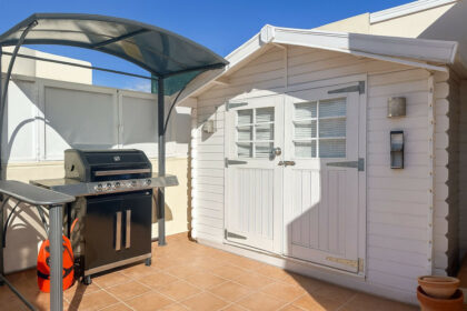 ca6167577b4db5e9d7aebb8aa72d03b1 - 37