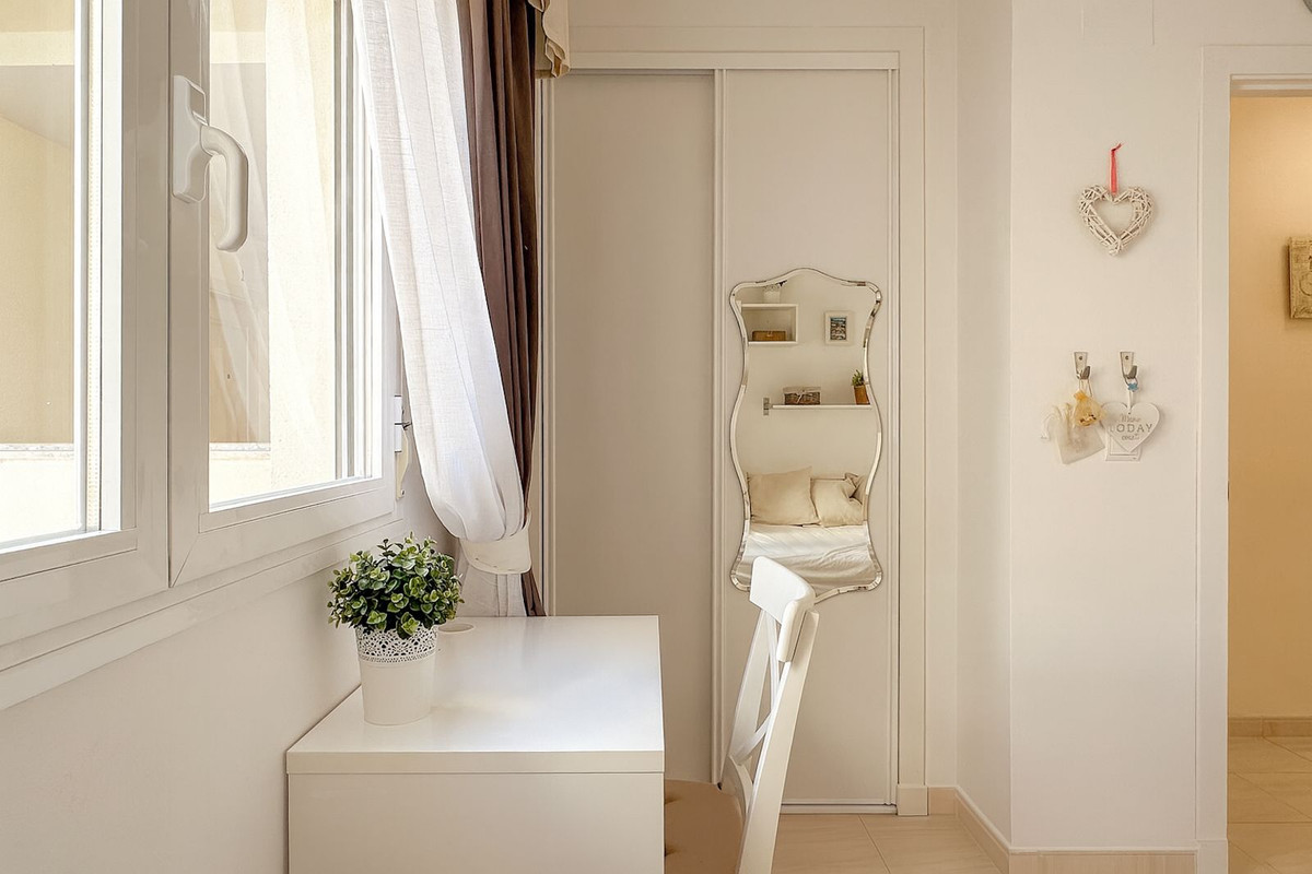 ca6167577b4db5e9d7aebb8aa72d03b1 - 9