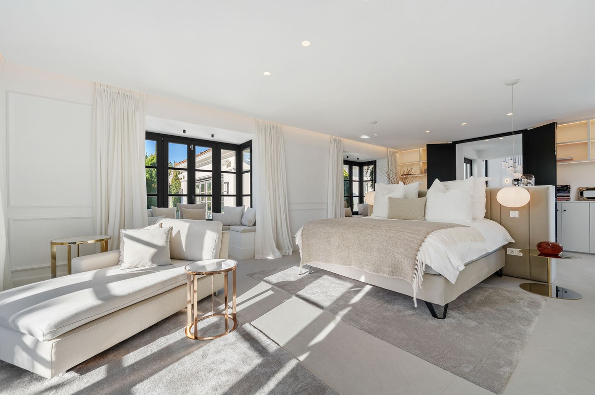 cab4d78ff0255b9497c99a14947f1de9 - 10