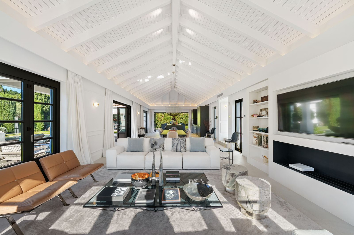 cab4d78ff0255b9497c99a14947f1de9 - 6