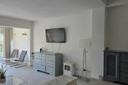 cc5b098e6ac83637d9f5807197356b3b - 18