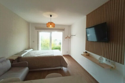 ccd518b5828943f13f83620d084b34b2 - 11