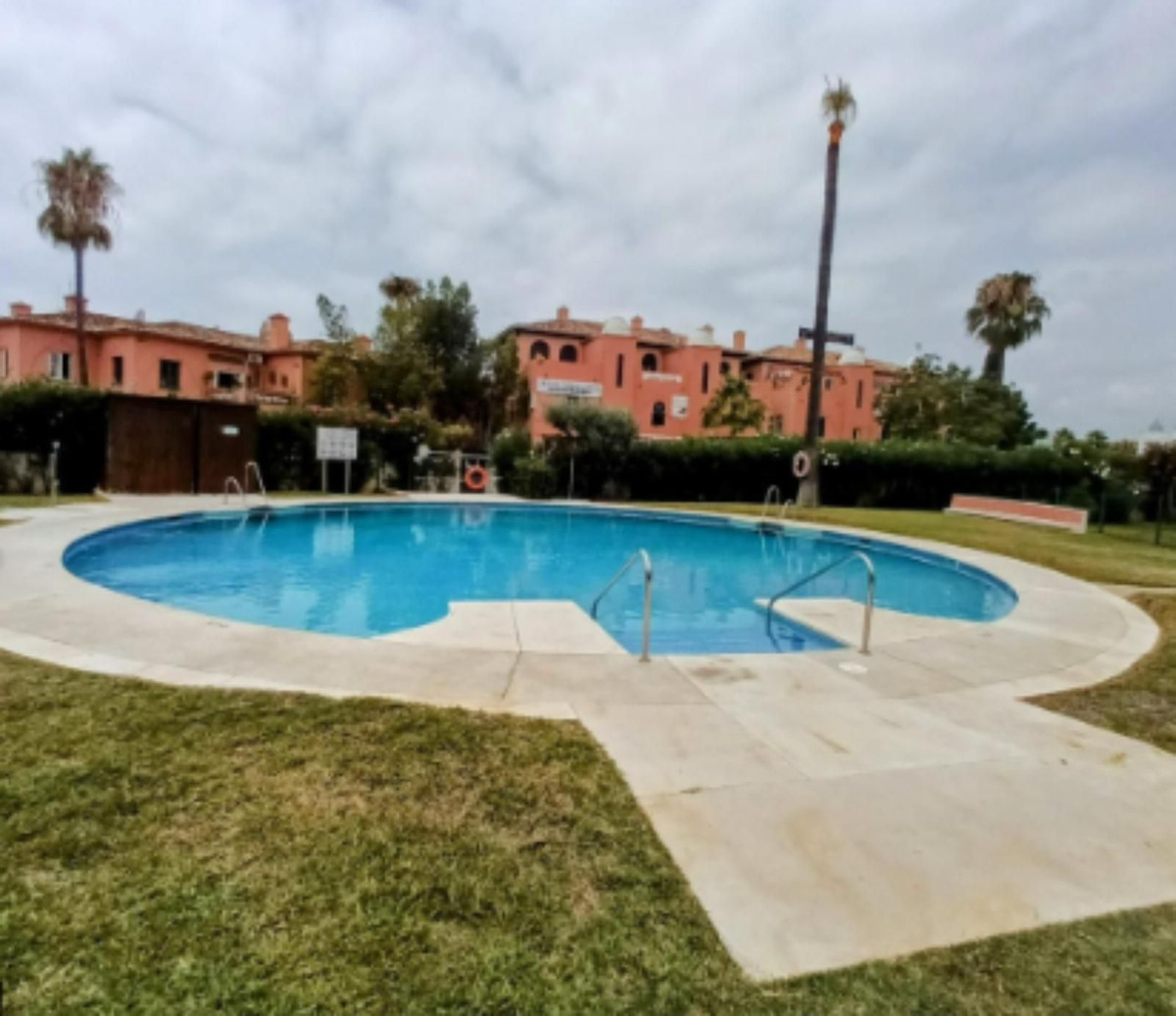 ccd518b5828943f13f83620d084b34b2 - 19