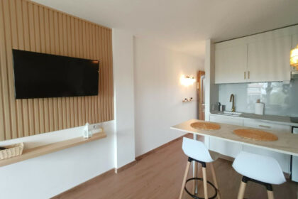 ccd518b5828943f13f83620d084b34b2 - 2