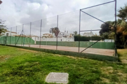 ccd518b5828943f13f83620d084b34b2 - 20