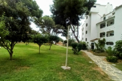 ccd518b5828943f13f83620d084b34b2 - 21