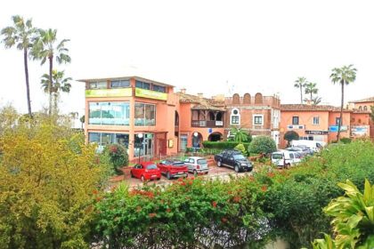 ccd518b5828943f13f83620d084b34b2 - 26