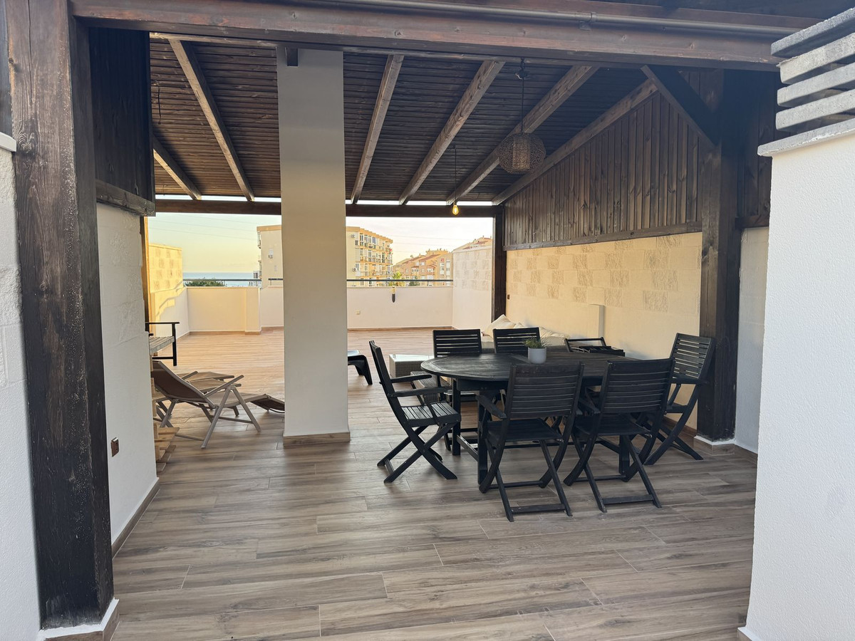 ccfe26a907e36e306b21acec084aa3af - 12