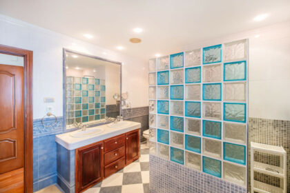 ce73ba435793c95f18e08c726b053c40 - 11