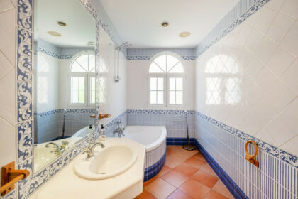 ce73ba435793c95f18e08c726b053c40 - 14