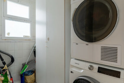 d0150756d732a36976a175043295c01b - 15