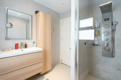 d0150756d732a36976a175043295c01b - 25