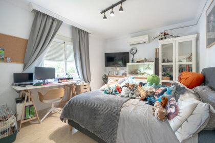 d0150756d732a36976a175043295c01b - 28