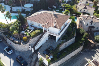 d0150756d732a36976a175043295c01b - 34