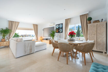 d0150756d732a36976a175043295c01b - 5