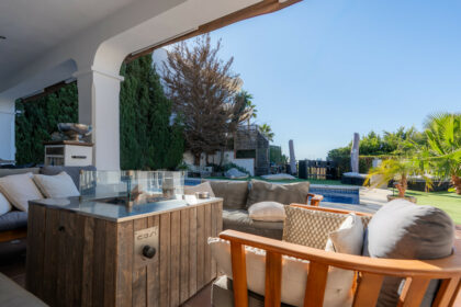 d0150756d732a36976a175043295c01b - 9