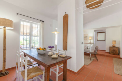 d031389866c58f4e7b0ed4b6b0f94612 - 7