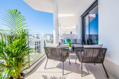 d1033020866dba185f22edc46ed0e216 - 11