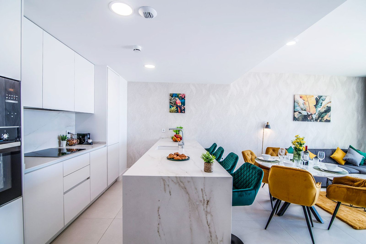 d1033020866dba185f22edc46ed0e216 - 3