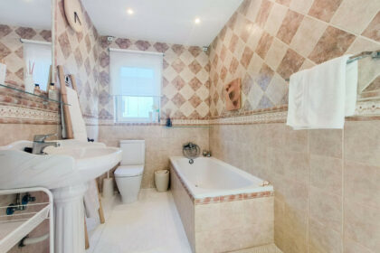 d2659af72f03462e58a9802f673eb1f7 - 44