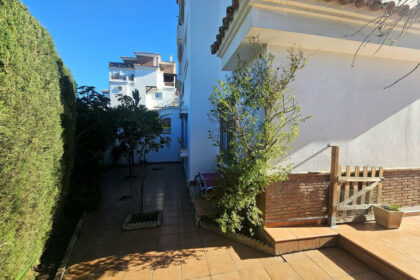 d2c33f3afafbdee138d8cd2e0020708c - 27