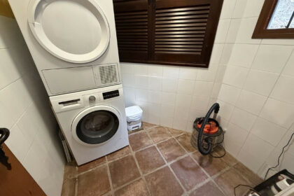 d342b9650ef0d2d6482ad5d7a94cc245 - 10