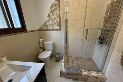 d342b9650ef0d2d6482ad5d7a94cc245 - 19