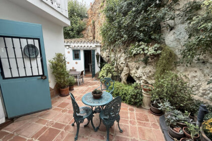 d342b9650ef0d2d6482ad5d7a94cc245 - 2