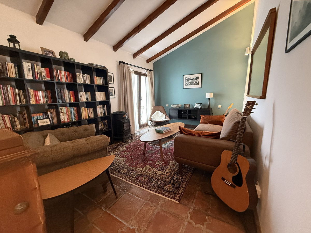 d342b9650ef0d2d6482ad5d7a94cc245 - 8