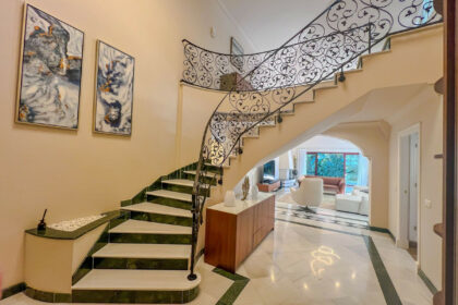 d3c5d6676963c14a6c54f5f4444a65a3 - 10