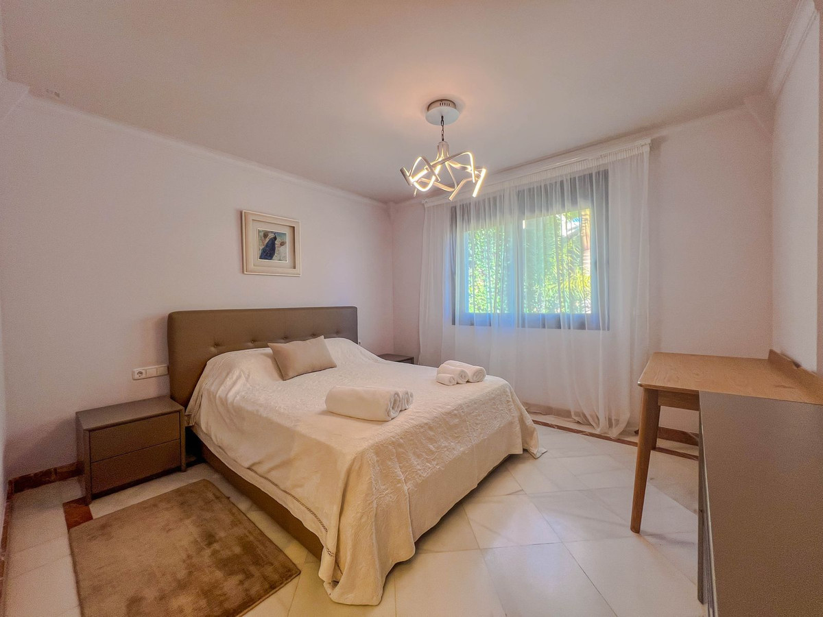 d3c5d6676963c14a6c54f5f4444a65a3 - 14